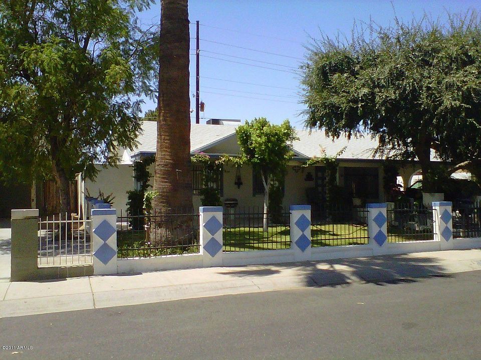 2nd image of 2224 N 50th Ln