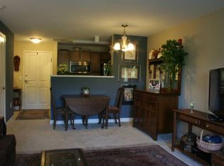 6 Timberwood Dr, Lebanon, NH 03766