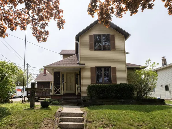1209 Sherman AVENUE, South Milwaukee, WI 53172