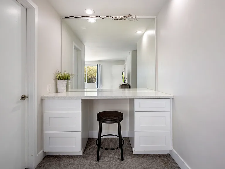8633 E Monterosa Ave — Photo 12