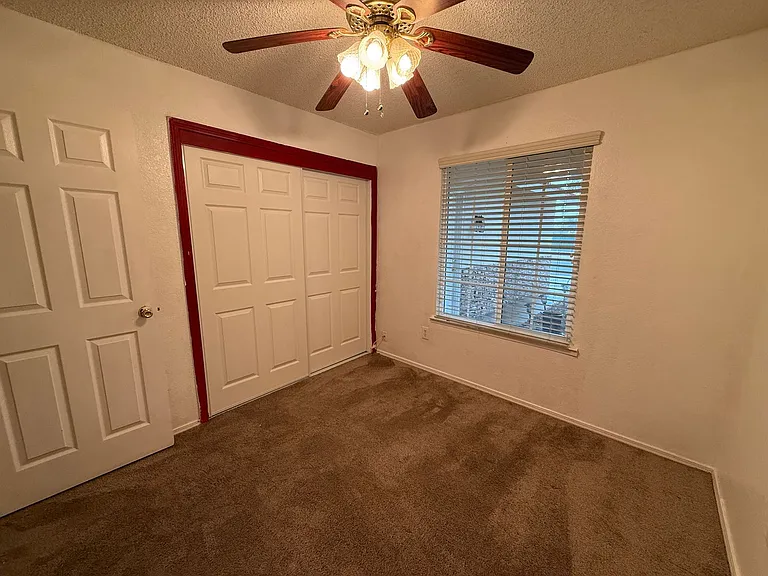 2108 Chaparral Dr — Photo 7