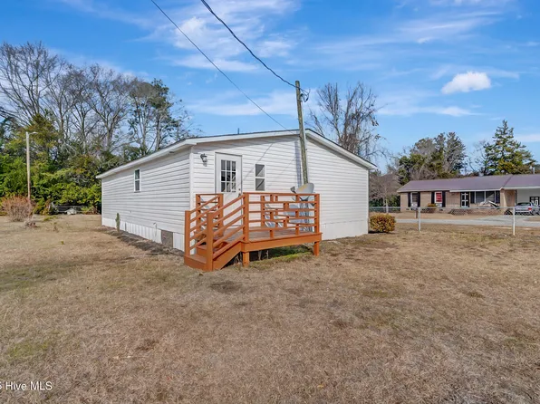 101 Goodwin Avenue, Hamlet, NC 28345