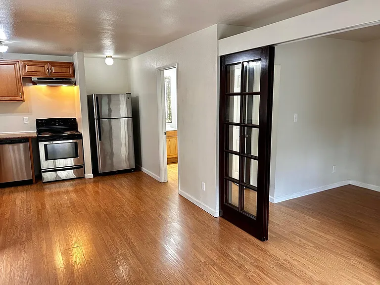 101 Kinross Dr #4 — Photo 39