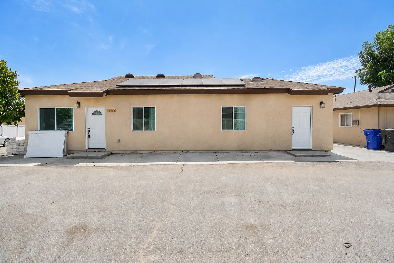 3 bed, 1000 sqft, $2,980 — Photo 3