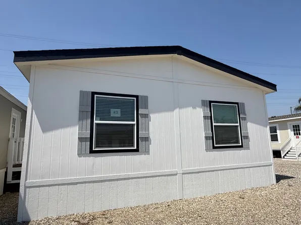 9 Gaffery Dr, Lake Elsinore, CA 92532