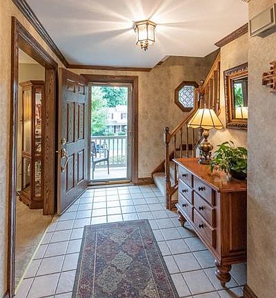 3rd image of 13 Valley Vue Dr
