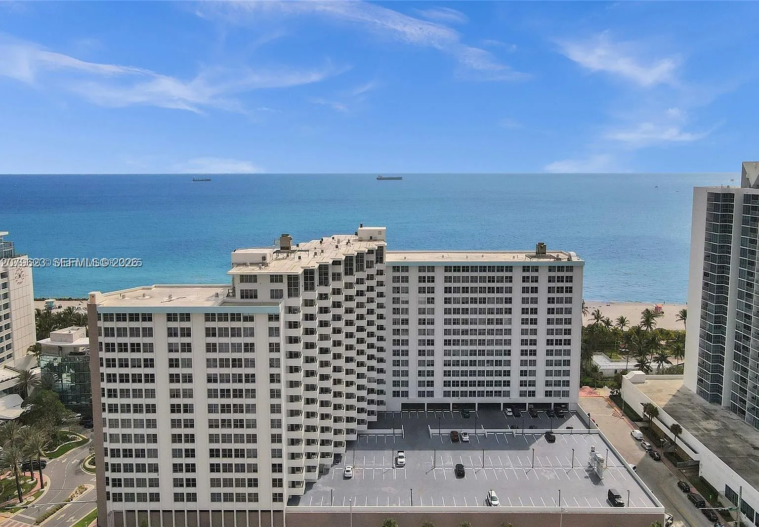 Triton Tower Condo — Photo 1