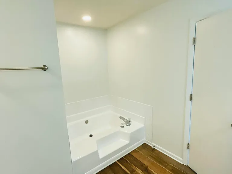2214 Pepperidge Dr — Photo 24