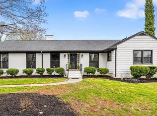 4122 Dogwood Dr, Greensboro, NC 27410