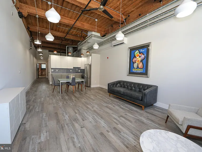 1825 E Atlantic St #105 — Photo 5