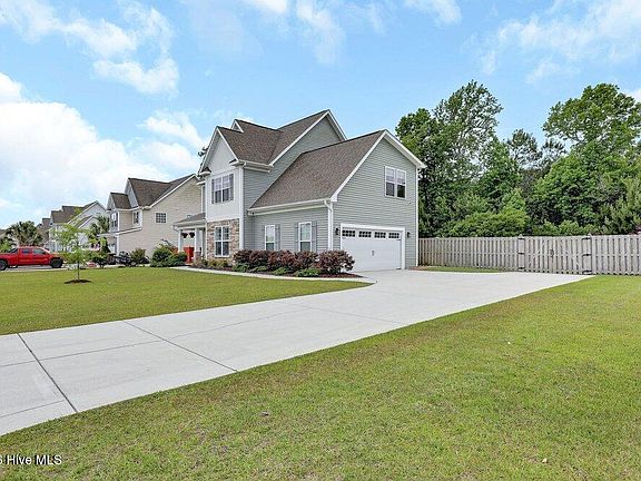 3rd image of 75 Fletcher Lane
