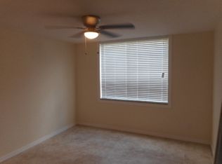 1260 Wildwood Lakes Blvd APT 104, Naples, FL 34104