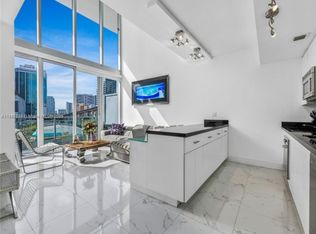 92 SW 3rd St APT 504, Miami, FL 33130
