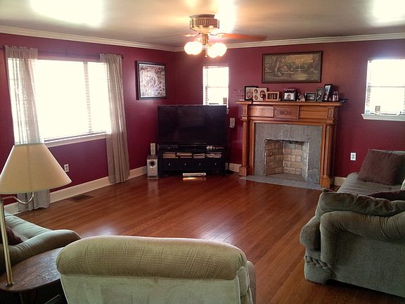 5th image of 5109 Dean Dr