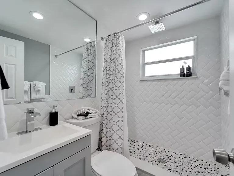 8818 Rocky Creek Dr #A — Photo 5