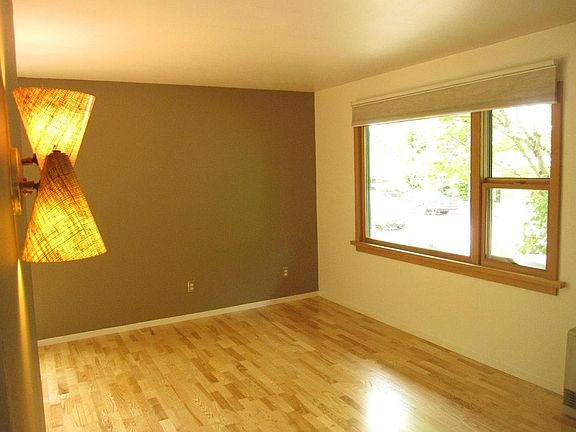 Living Room w/big window