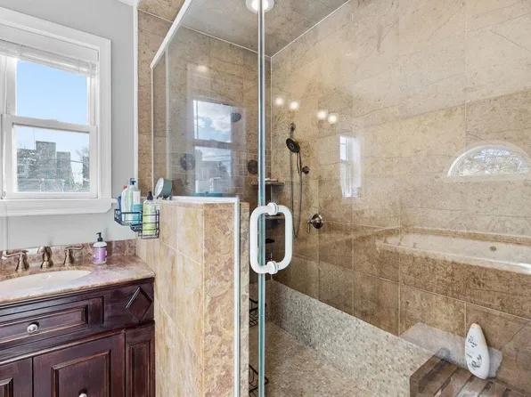 99 Bentley Avenue image 31 of 50