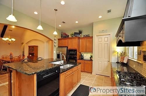 4th image of 4311 Oxbow Cir E