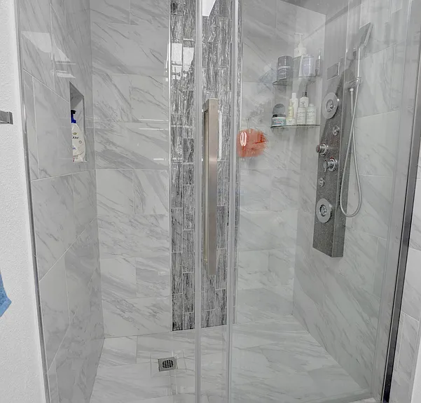 121 N Croft Ave #308 — Photo 13