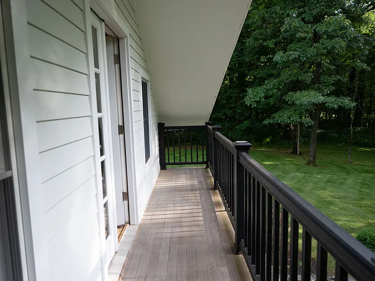 19 Pats Ln — Photo 16