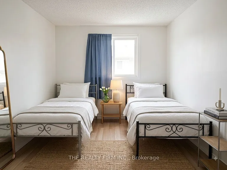 490 3rd St #34 — Photo 13