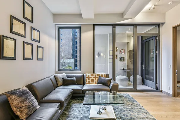 Sold by Compass | media 32