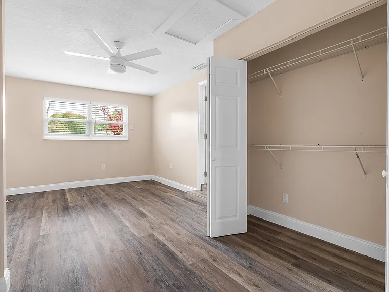 3201 Alice Dr — Photo 33