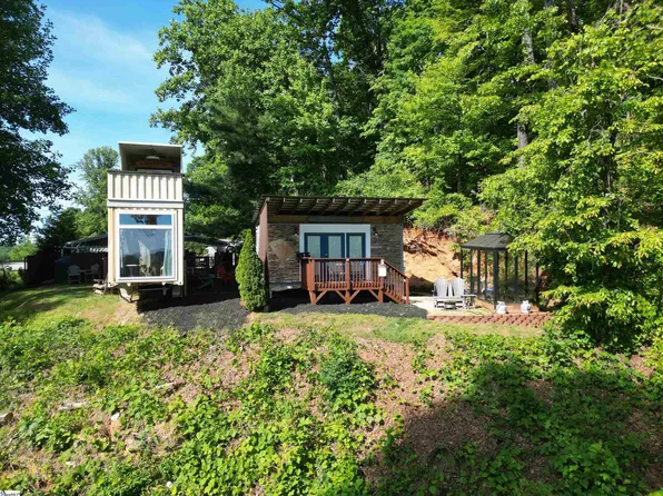 3806 Highlands Hwy, Walhalla, SC 29691