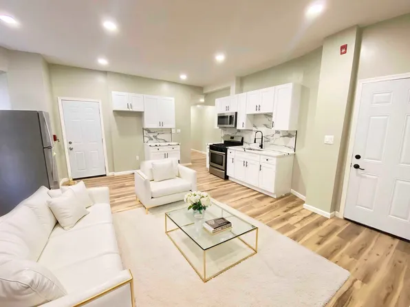 1426 W Rockland St, Philadelphia, PA