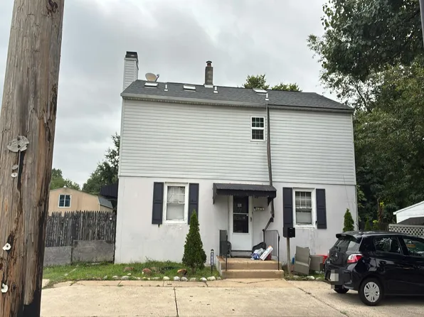 612 New Rodgers Rd, Bristol, PA 19007
