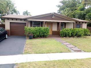 8241 SW 4th Ct, North Lauderdale, FL 33068