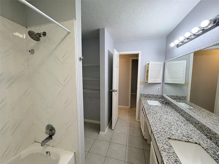 5102 Beaverhill Dr — Photo 8