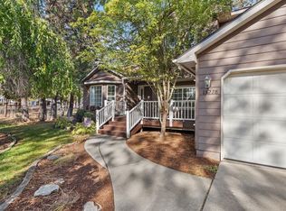 13228 W Sunnyvale Dr, Nine Mile Falls, WA 99026