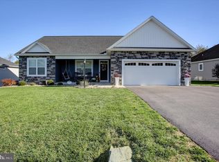 281 Toms Ln, Greencastle, PA 17225