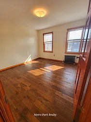 Rented by Metro Park Realty Inc