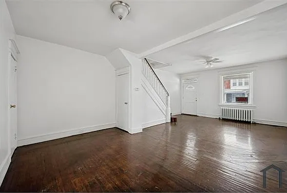 5753 Hunter St — Photo 5