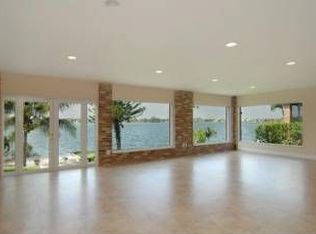 8240 SW 48th St, Miami, FL 33155