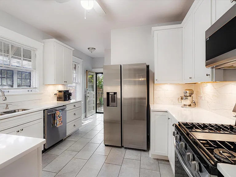 920 N Barksdale St — Photo 11