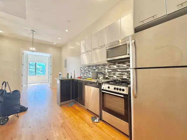 323 Melrose Street image 1 of 9