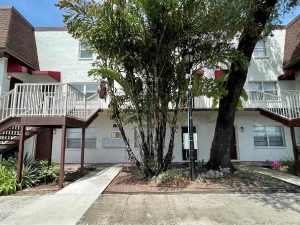 9209 TUDOR DRIVE #C203, TAMPA, FL 33615