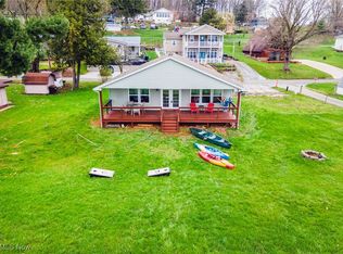 32685 Lakeside Dr, Hanoverton, OH 44423