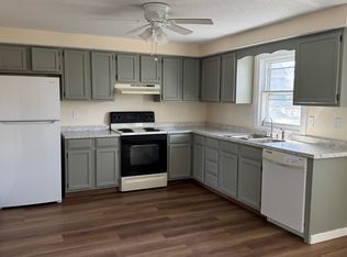 40 Lawn St #A, Attleboro, MA 02703