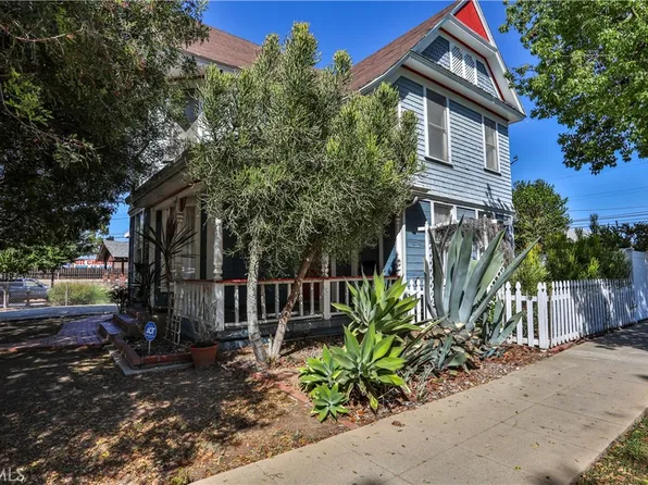 623 S Merrill St, Corona, CA 92882