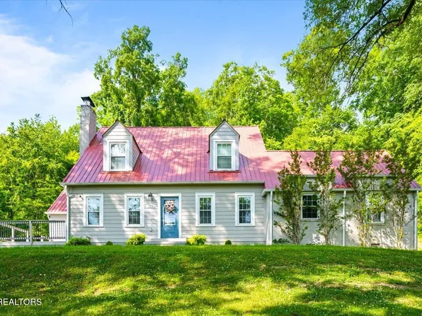 710 S Tennessee Ave, La Follette, TN 37766