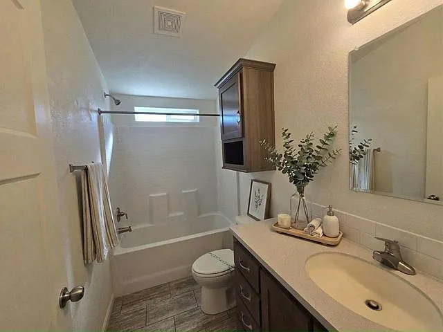 3825 N Nellis Blvd #8 — Photo 6