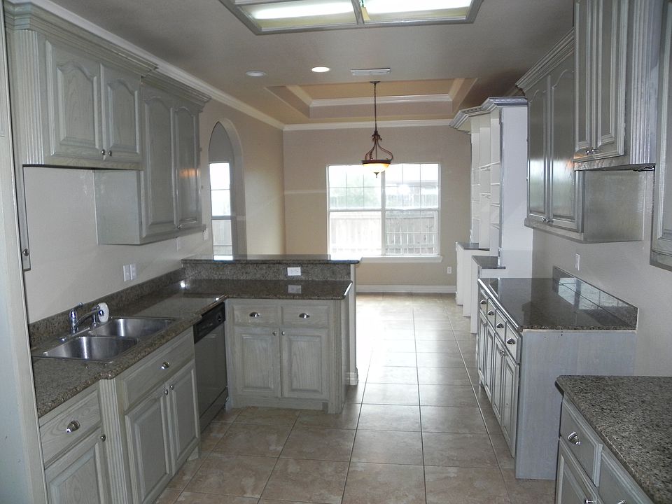 1st image of 6790 Tenaza Dr
