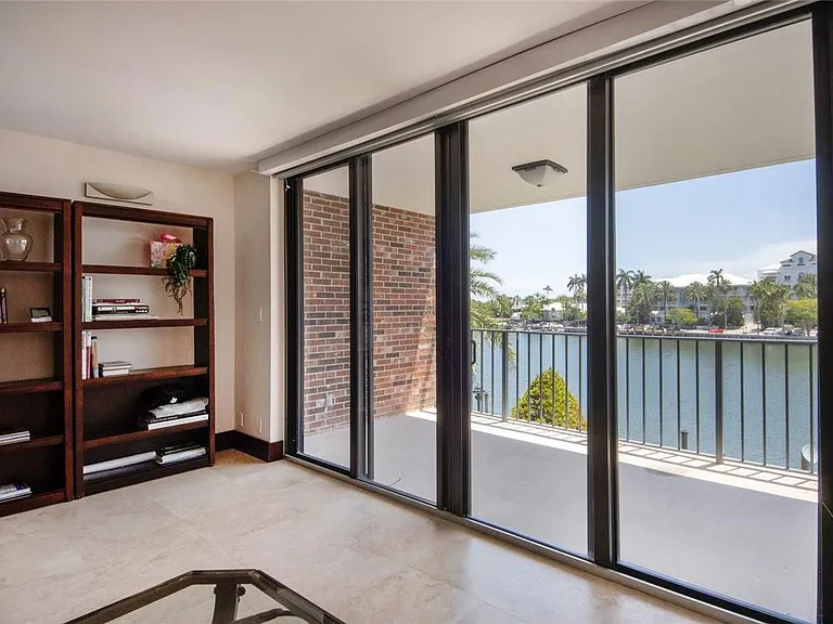 1800 S Ocean Dr #407 — Photo 13
