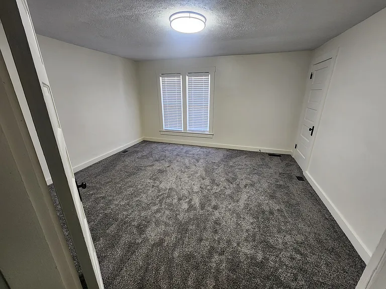 214 Pratt St #7 — Photo 12
