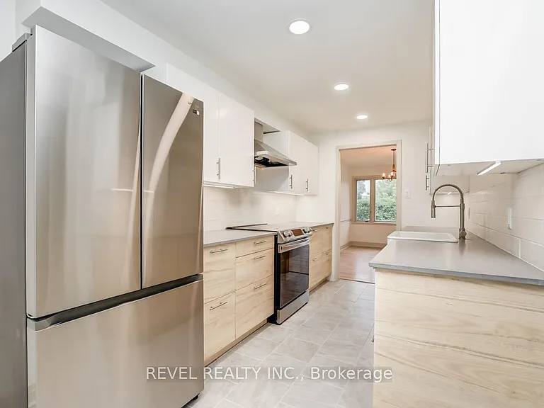 5 Sandhurst Ct — Photo 7