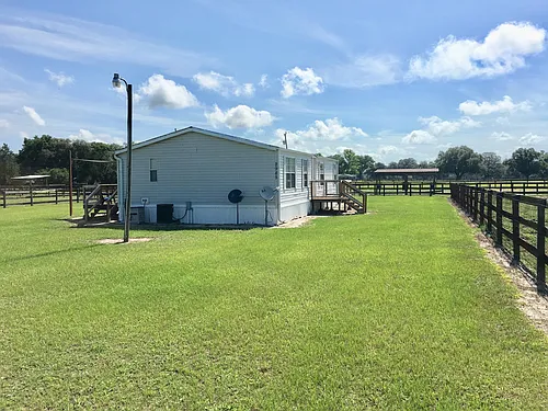 2985 W Highway 318 Photo 1